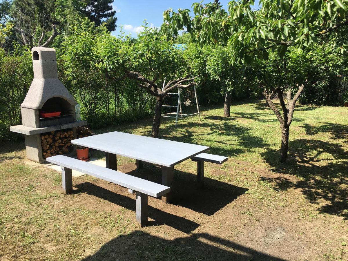 Nefelejcs Apartman Balatonvilágos Buitenkant foto